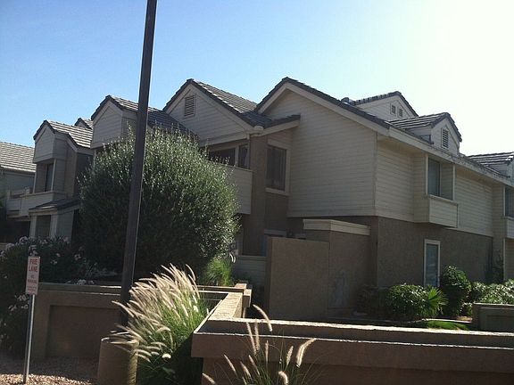 Springtree Condominiums 