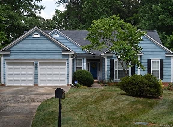 3rd image of 7024 Passeres Ct