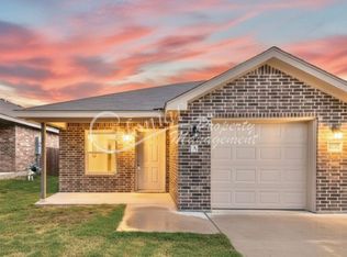 1010 Zora Dr #B, Temple, TX 76504