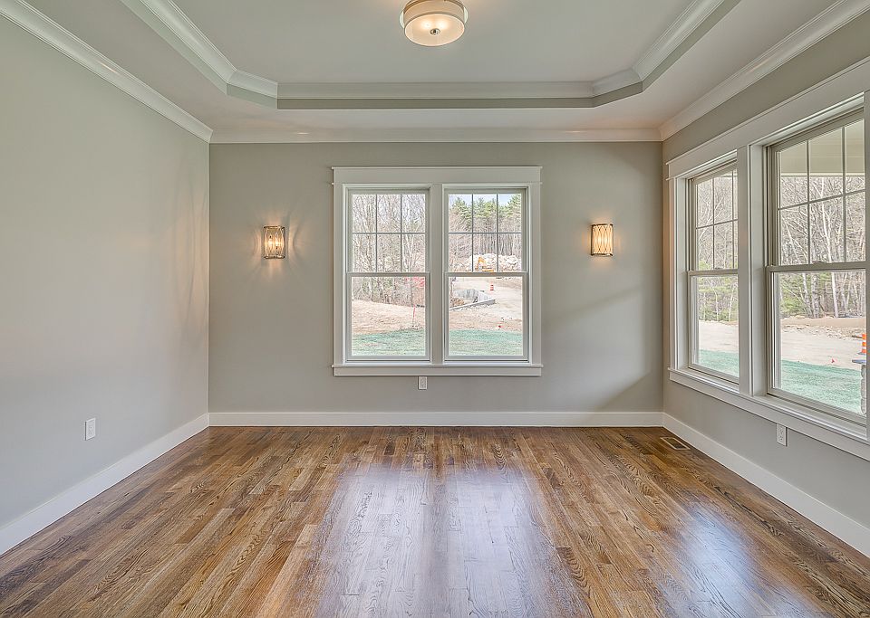 207 Pond St, Hopkinton, MA 01748 Zillow