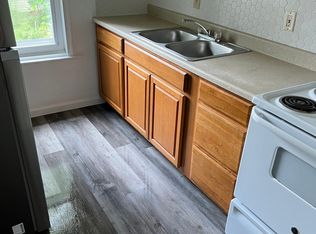 629 Center St FLOOR 2, Bethlehem, PA 18018
