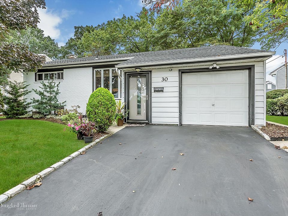 1st image of 30 Elderberry Ln E