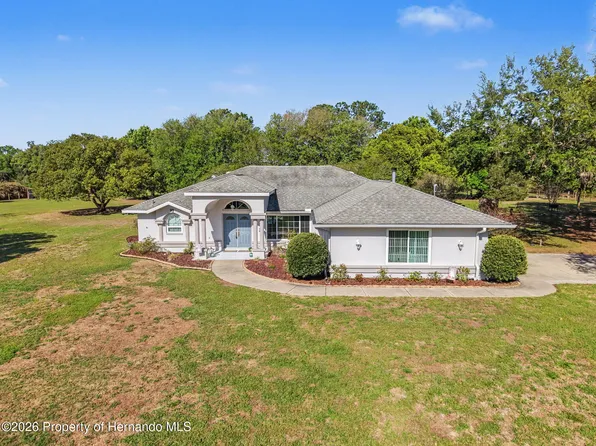 4221 Neff Lake Rd, Brooksville, FL 34601