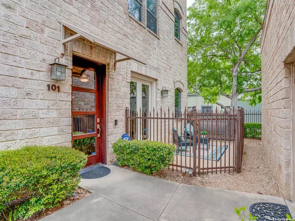 1202 S FLORES ST #101, San Antonio, TX 78204