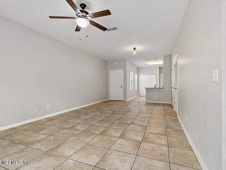 780 Servia Dr — Photo 6