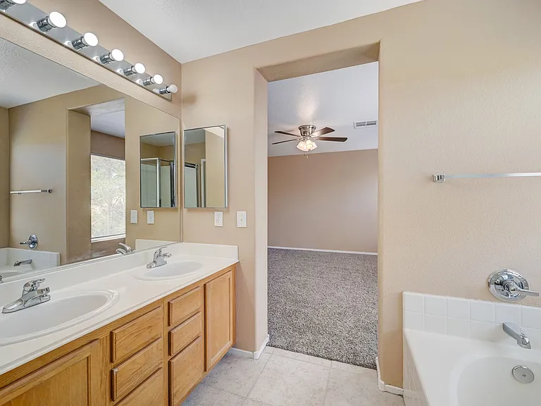8621 Grand Pine Ave — Photo 19