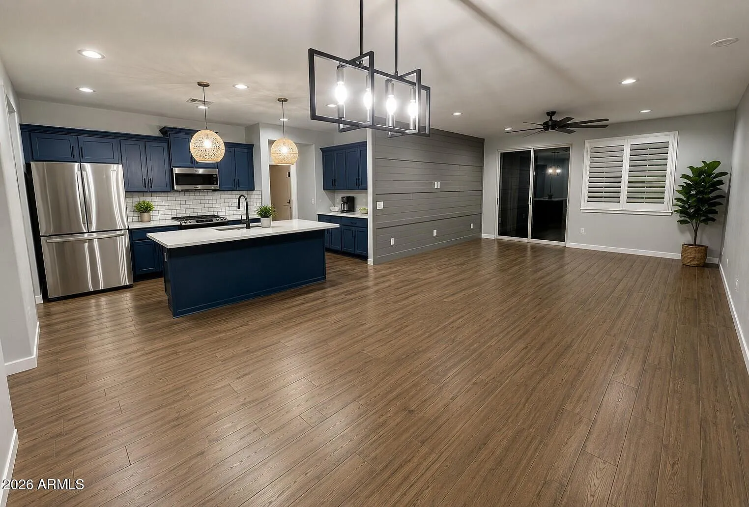 4 bed, 3.5 bath, 1959 sqft, $2,790 — Photo 1