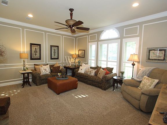 5th image of 149 Baird Cir