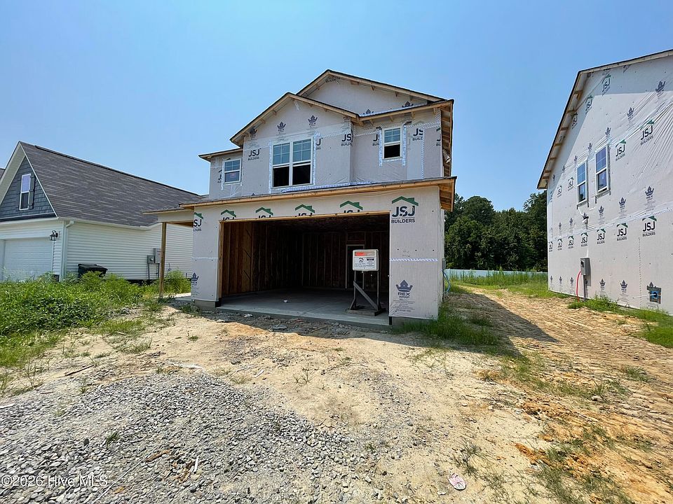 2nd image of 47 W Emily Gardens Drive