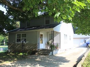 1512 Lake St, Kewanee, IL 61443