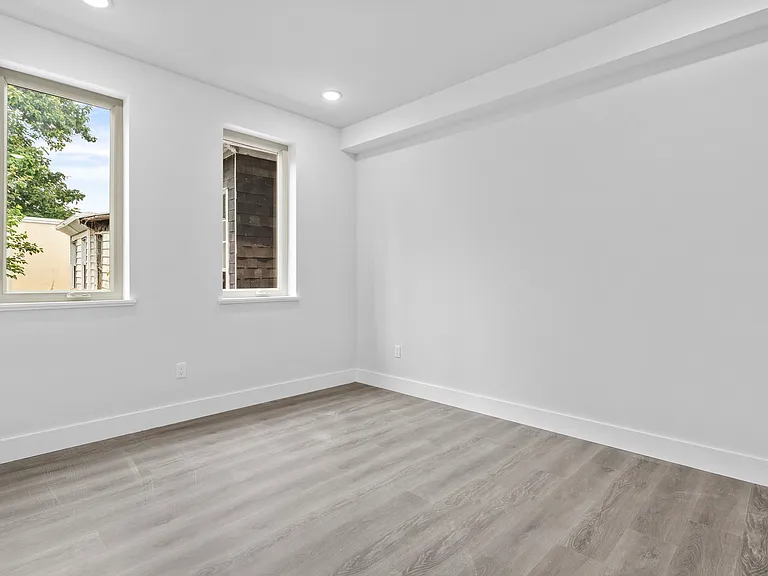 1108 W Dauphin St #201 — Photo 16