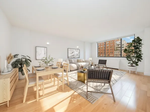 250 West 19th Street image 1 of 13