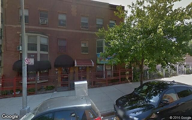 3 Family House/Brick