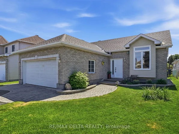 2733 Sylvain St, Clarence Rockland, ON K4K 1S6