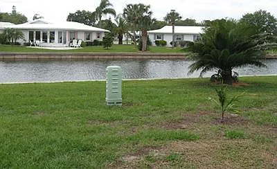 607 Fair Winds Dr #306