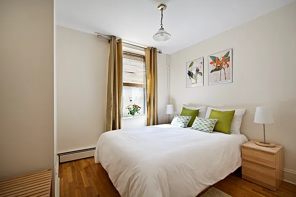 Rented by Compass | media 12