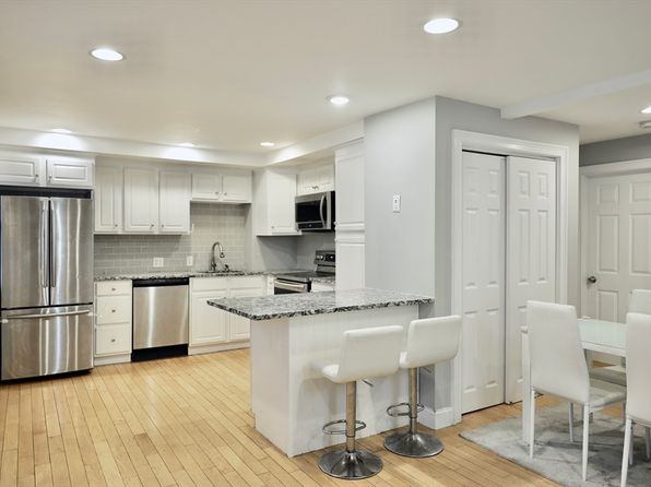 185 Linwood Ave APT 4, Melrose, MA 02176