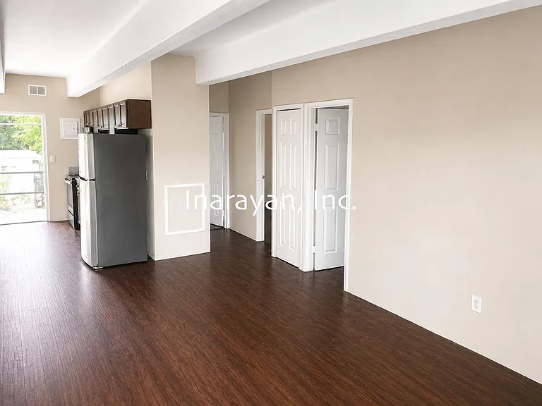 1045 W Washington St. — Photo 5