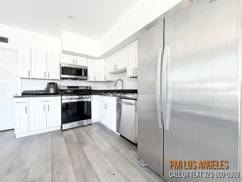 1 bed, 1.0 bath, $1,150 — Photo 3