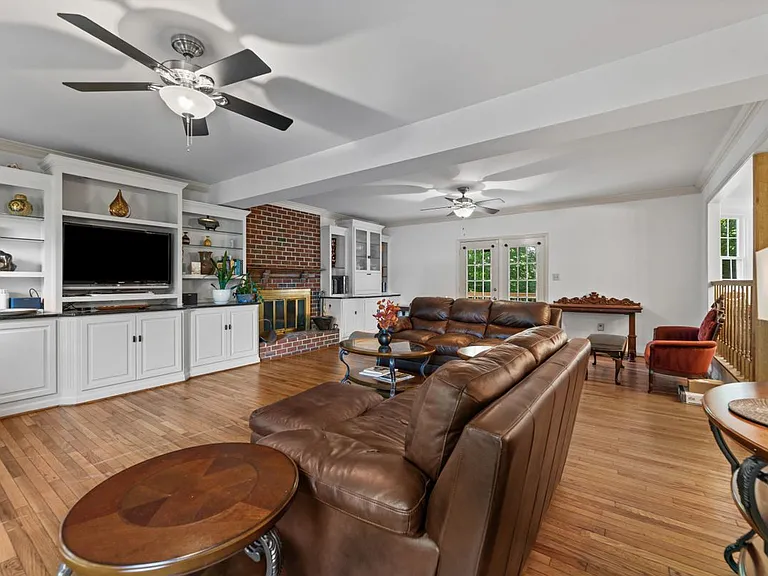 12307 Eliff Way — Photo 7