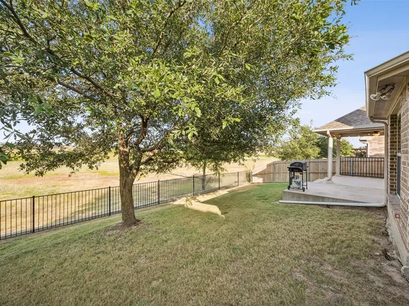 2784 Morning Song Dr, Little Elm, TX 75068