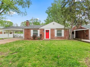 1124 Mona Dr, Saint Louis, MO 63130