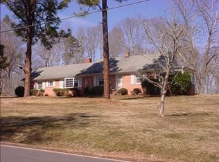 573 Eden Rd, Stoneville, NC 27048