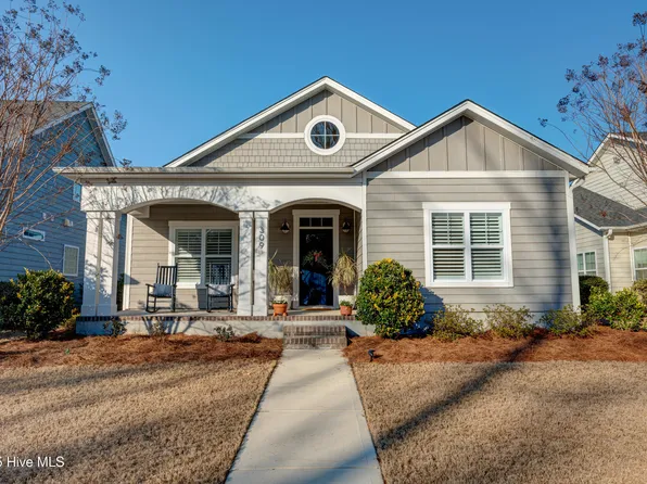 309 Hanover Lakes Drive, Wilmington, NC 28401