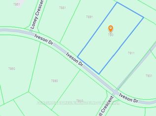 7901 Iveson Dr, Ottawa, ON K0A 2P0