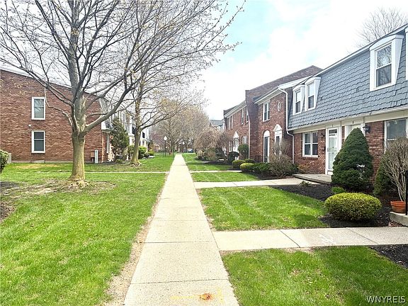 3rd image of 40 Hamlin Sq APT B