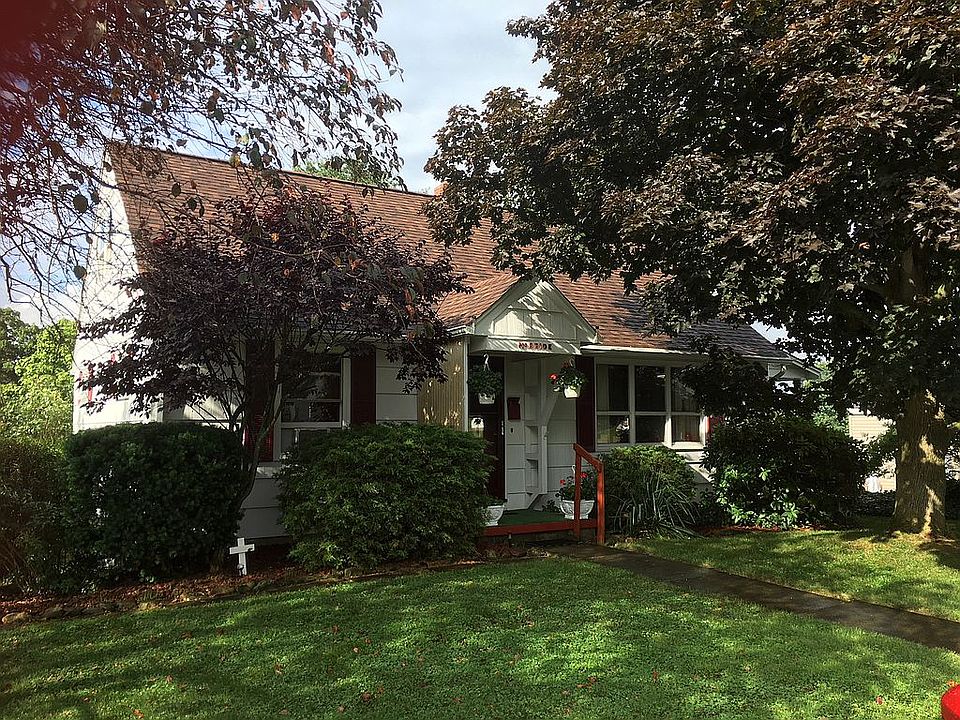 2nd image of 411 South St