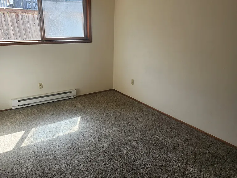 550 SE 60th Ave #206 — Photo 10
