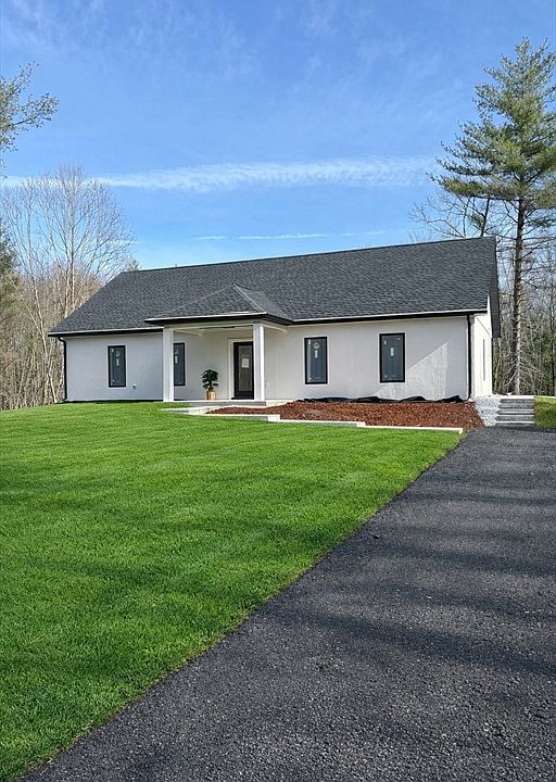 1st image of 16 Smith Hanson Rd