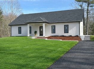 16 Smith Hanson Rd, North Brookfield, MA 01535