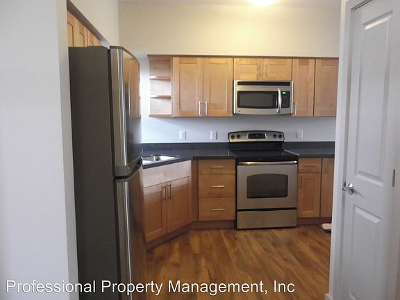 5th image of 712 W Spruce St APT 303