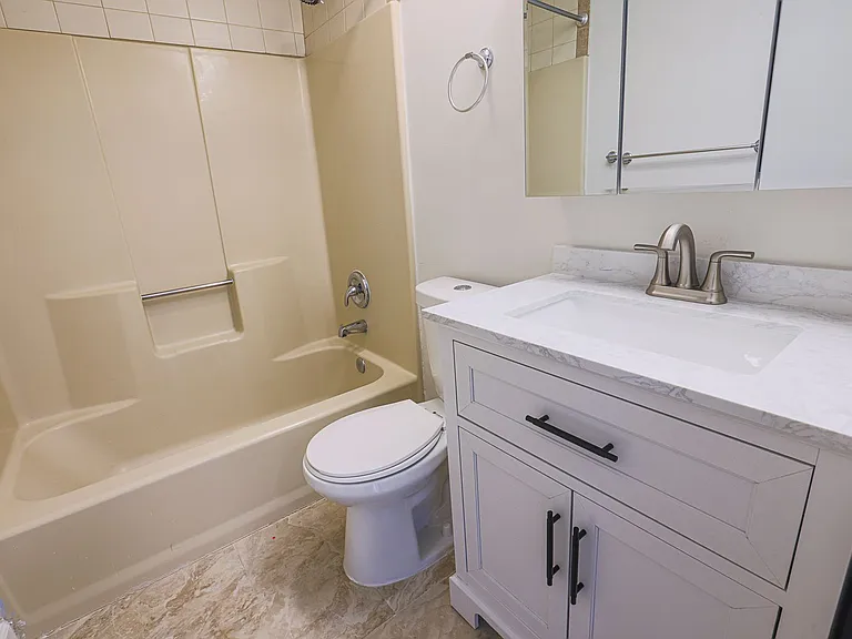 14 Luffing Ct — Photo 42