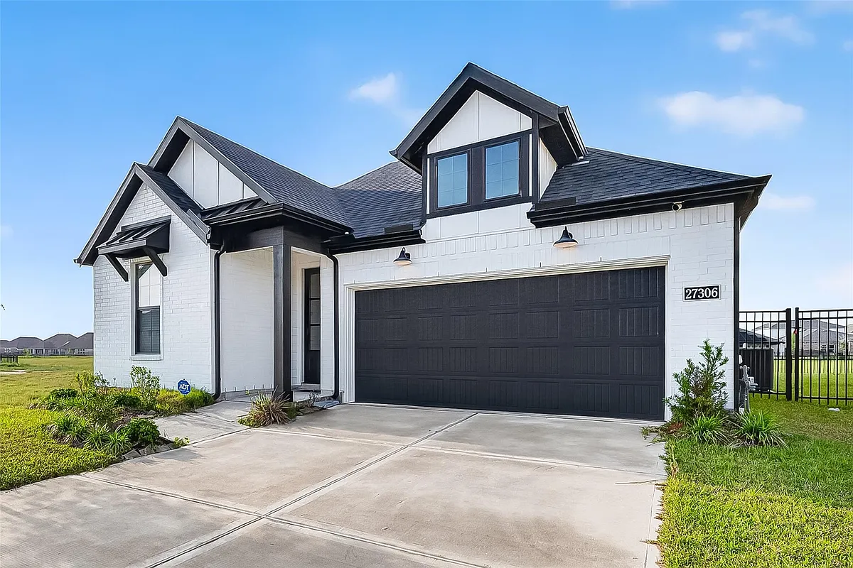 Building Photo - 27306 Key Cove Ct