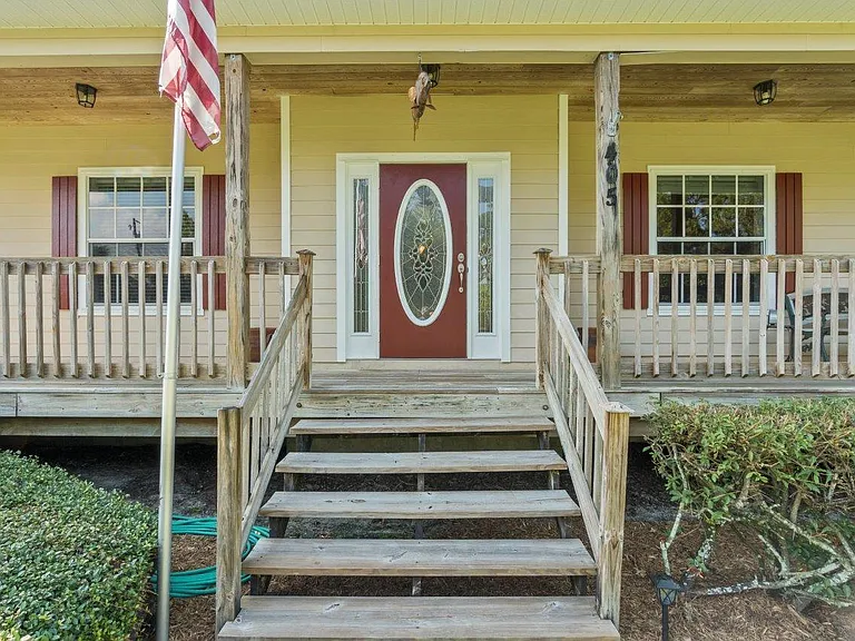 405 SE Salerno Rd — Photo 39