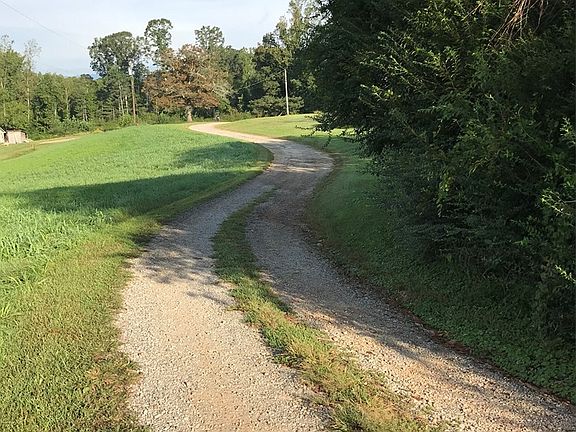 2nd image of 707 Little Mountain Church Rd