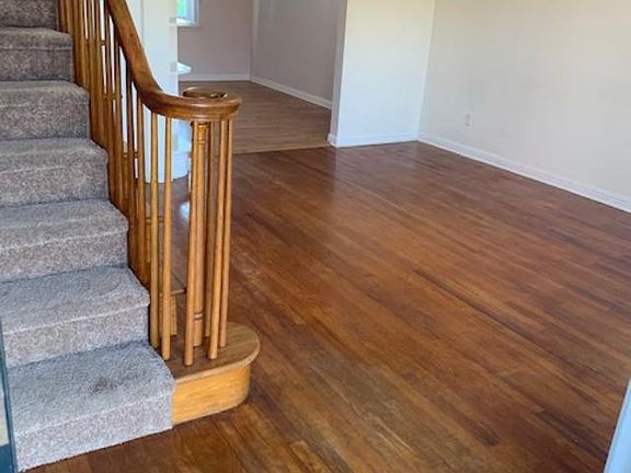 2nd image of 309 Wilson St #309