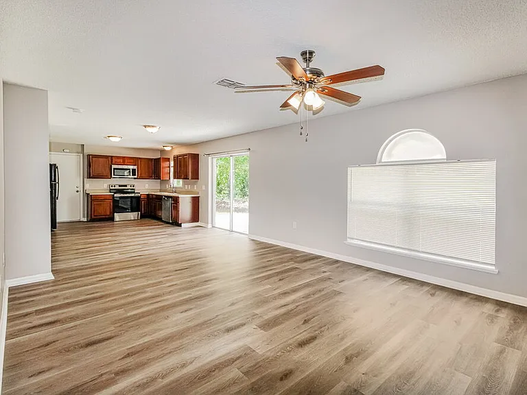6510 Hillview Rd — Photo 11