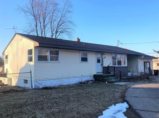 2780 S Michigan Rd, Eaton Rapids, MI 48827