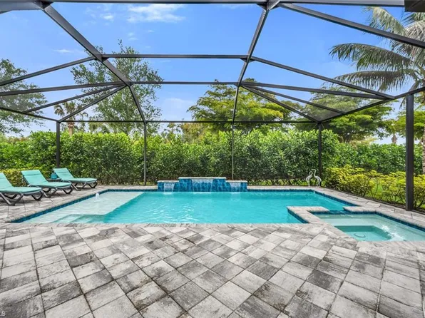 9622 Campanile CIR, NAPLES, FL 34114