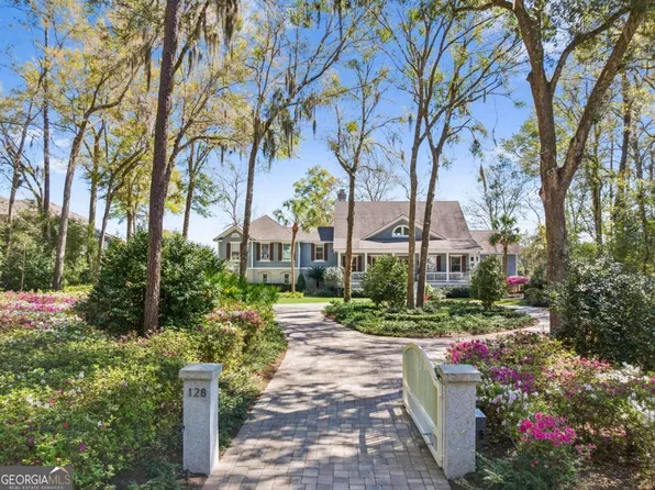 128 Hampton Ave, Saint Simons Island, GA 31522