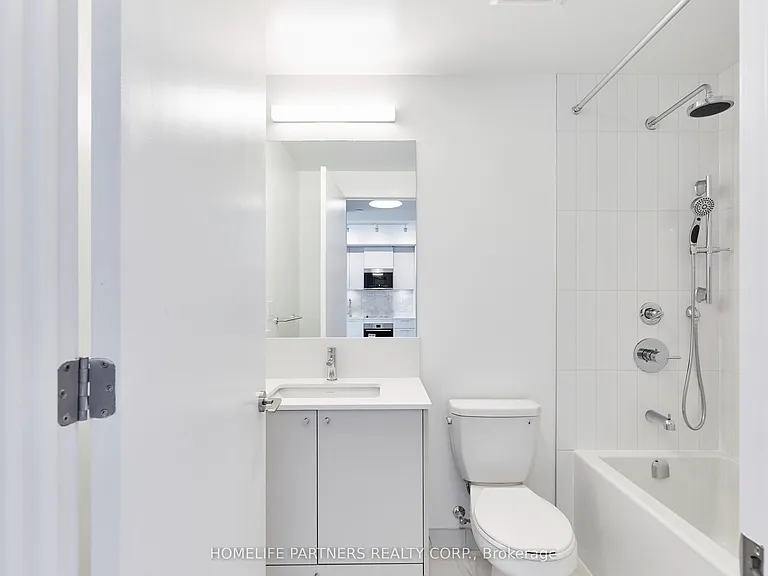 10 Oak St #1107 — Photo 18