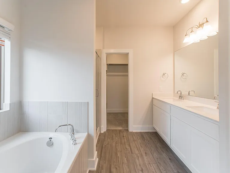 10539 Preserve Way — Photo 15