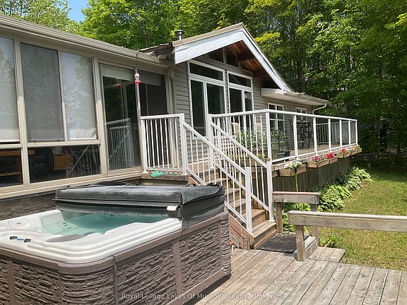 3rd image of 1260 Winders Bay Rd