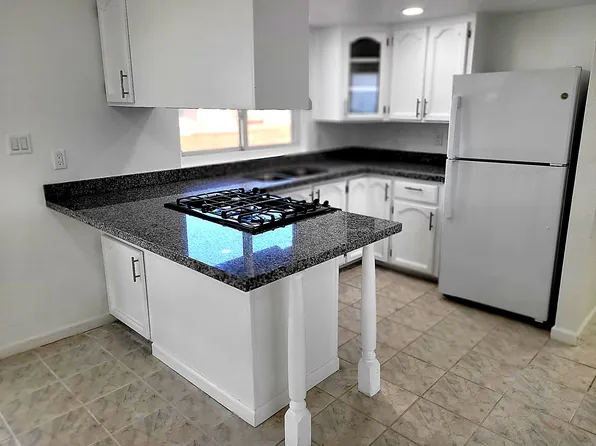 8836 W Mackenzie Dr, Phoenix, AZ 85037