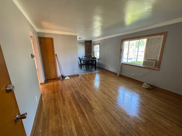19194 Beech Daly Rd APT 2, Redford, MI 48240