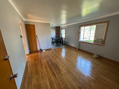 19194 Beech Daly Rd #2 Photo 1
